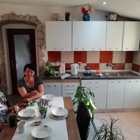 Apartman Anissa Διαμέρισμα *